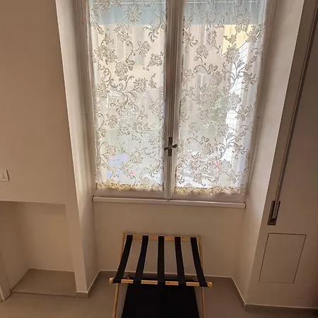 Bright & Cozy Flat - Walk To & Train Station 公寓 圣雷默